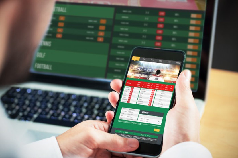 How to Make Money Betting on Esports